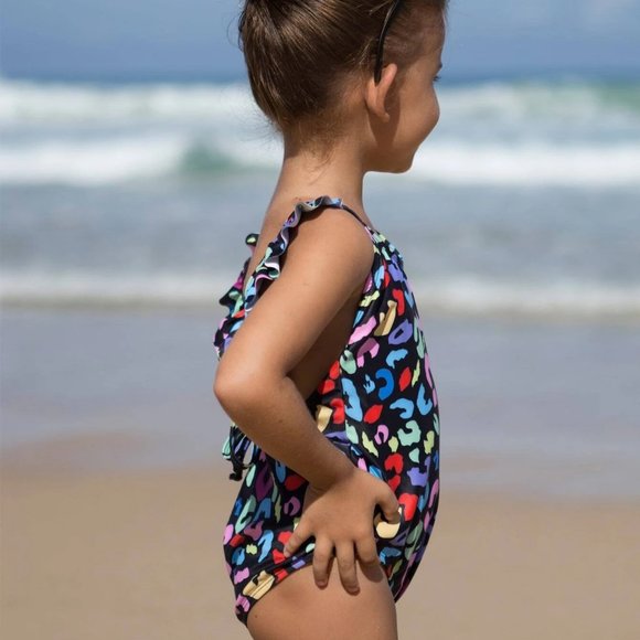 Brand new ~size 5 (~120cm tall child) children’s swimsuit worn only to try on - Picture 7 of 7
